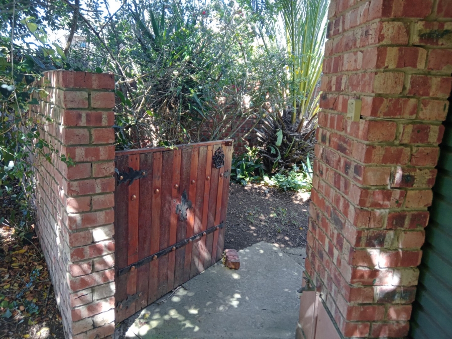 4 Bedroom Property for Sale in Noorsekloof Eastern Cape